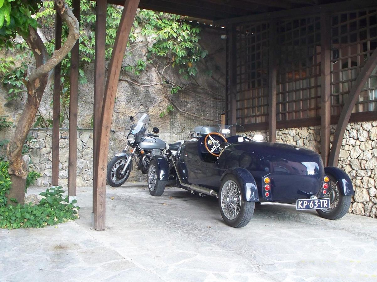 La Tana Del Tasso Ventimiglia B&B 외부 사진