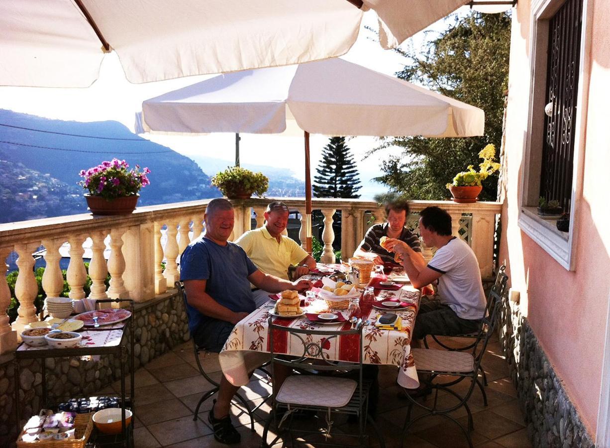 La Tana Del Tasso Ventimiglia B&B 외부 사진