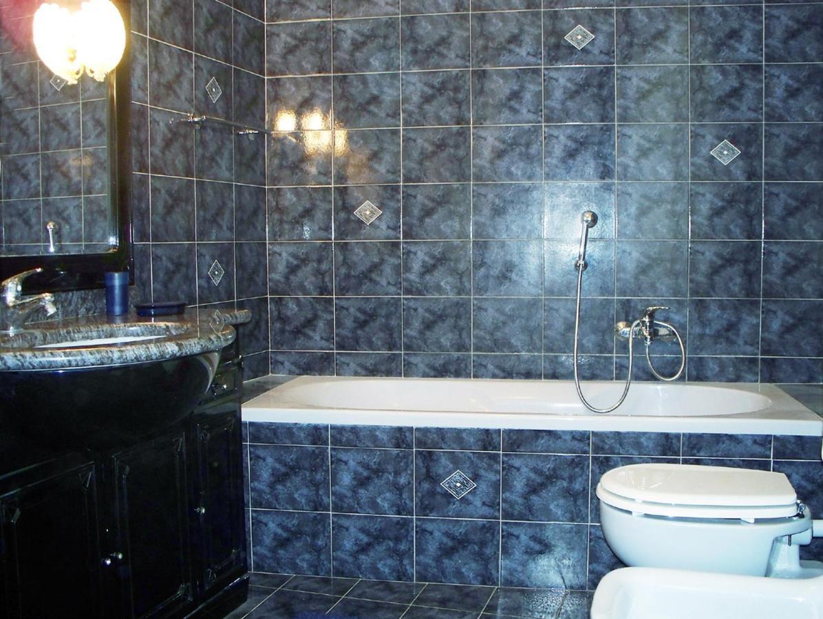 La Tana Del Tasso Ventimiglia B&B 외부 사진